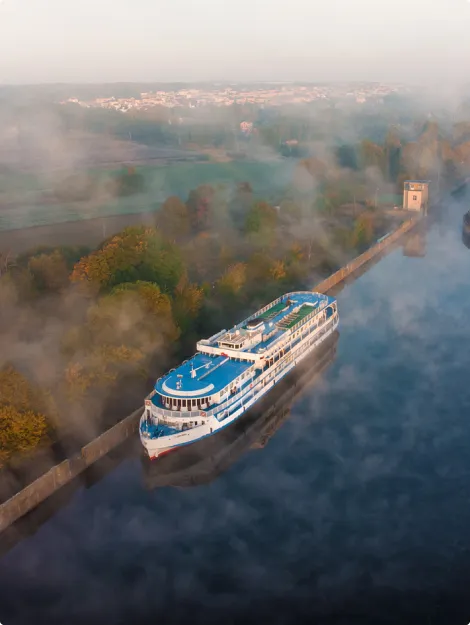 Круизное судно